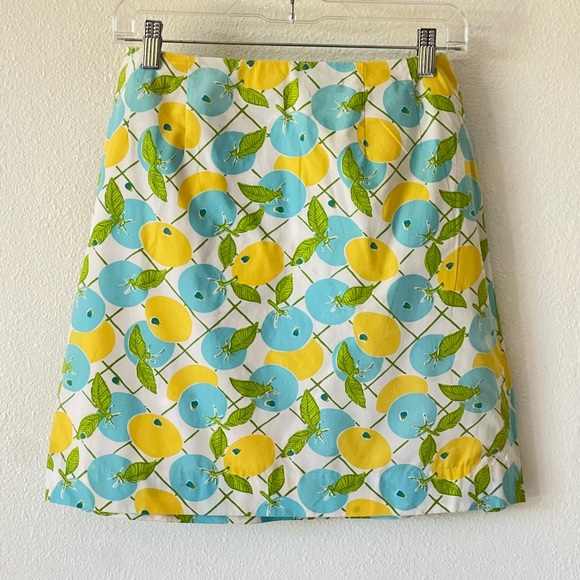 Lilly Pulitzer Dresses & Skirts - Lilly Pulitzer White Label Citron Lemon Skirt Yellow and Blue Fruit Size 6